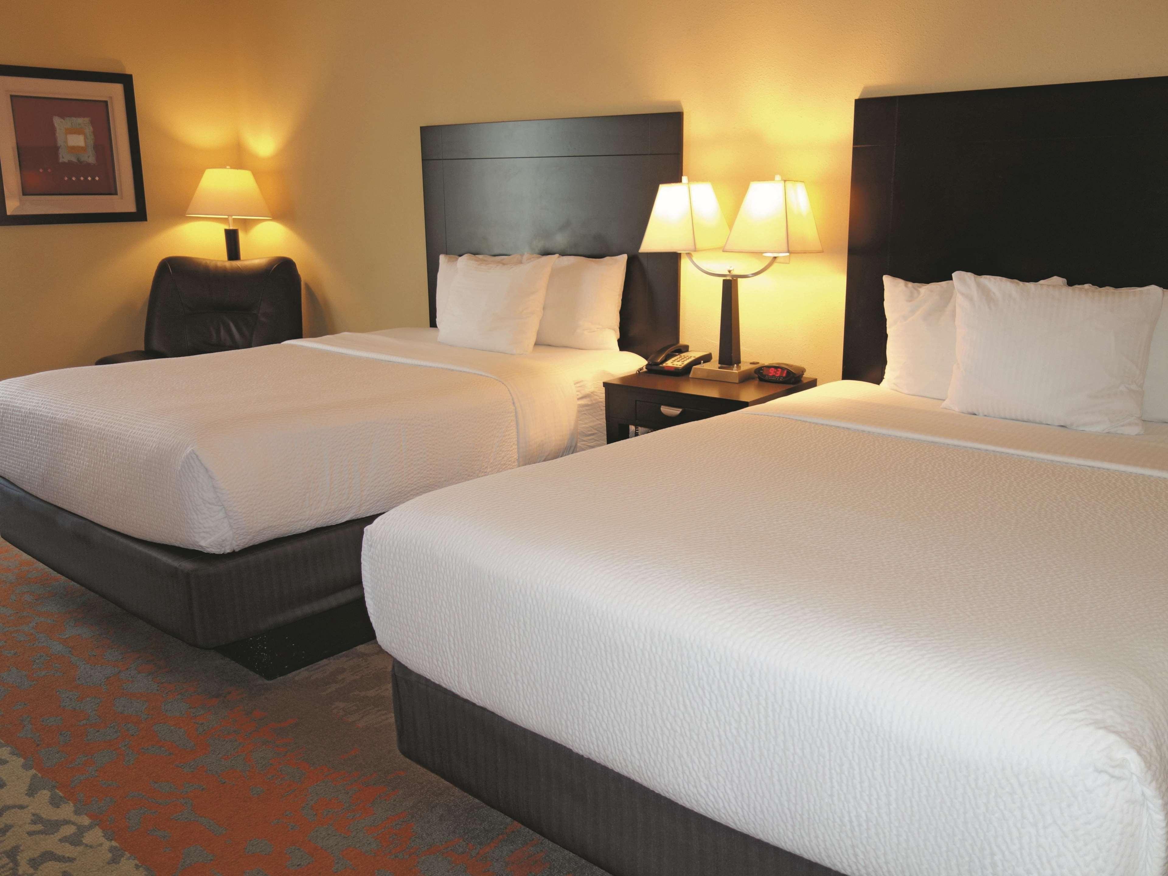 La Quinta By Wyndham Eastland Hotel Buitenkant foto