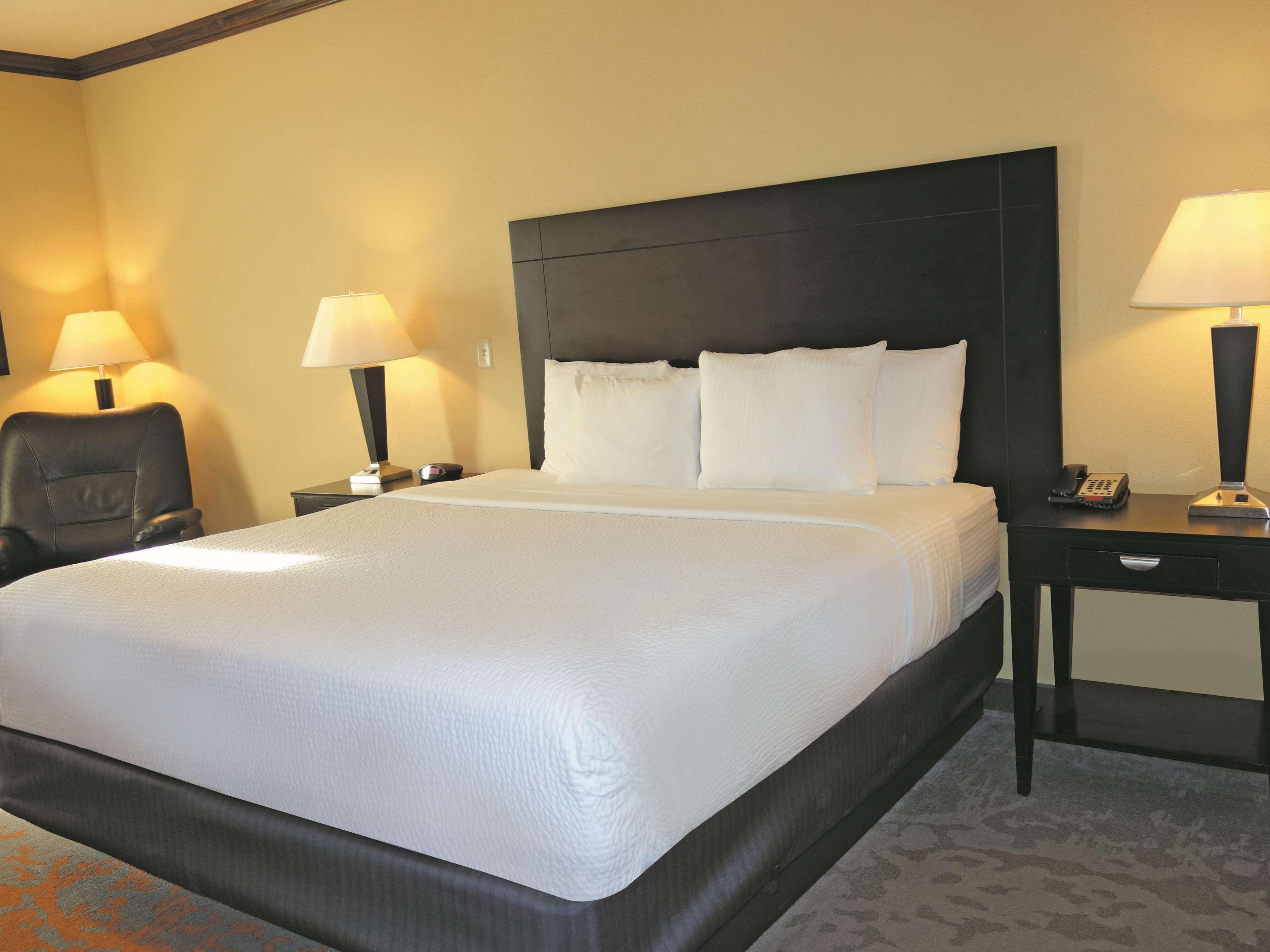 La Quinta By Wyndham Eastland Hotel Buitenkant foto