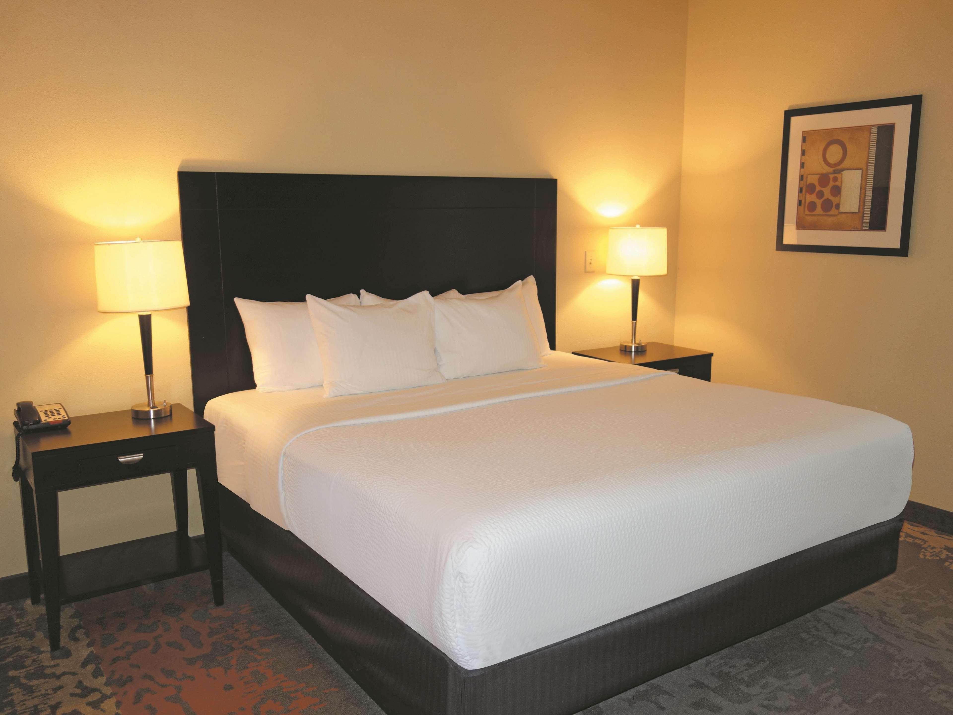 La Quinta By Wyndham Eastland Hotel Buitenkant foto