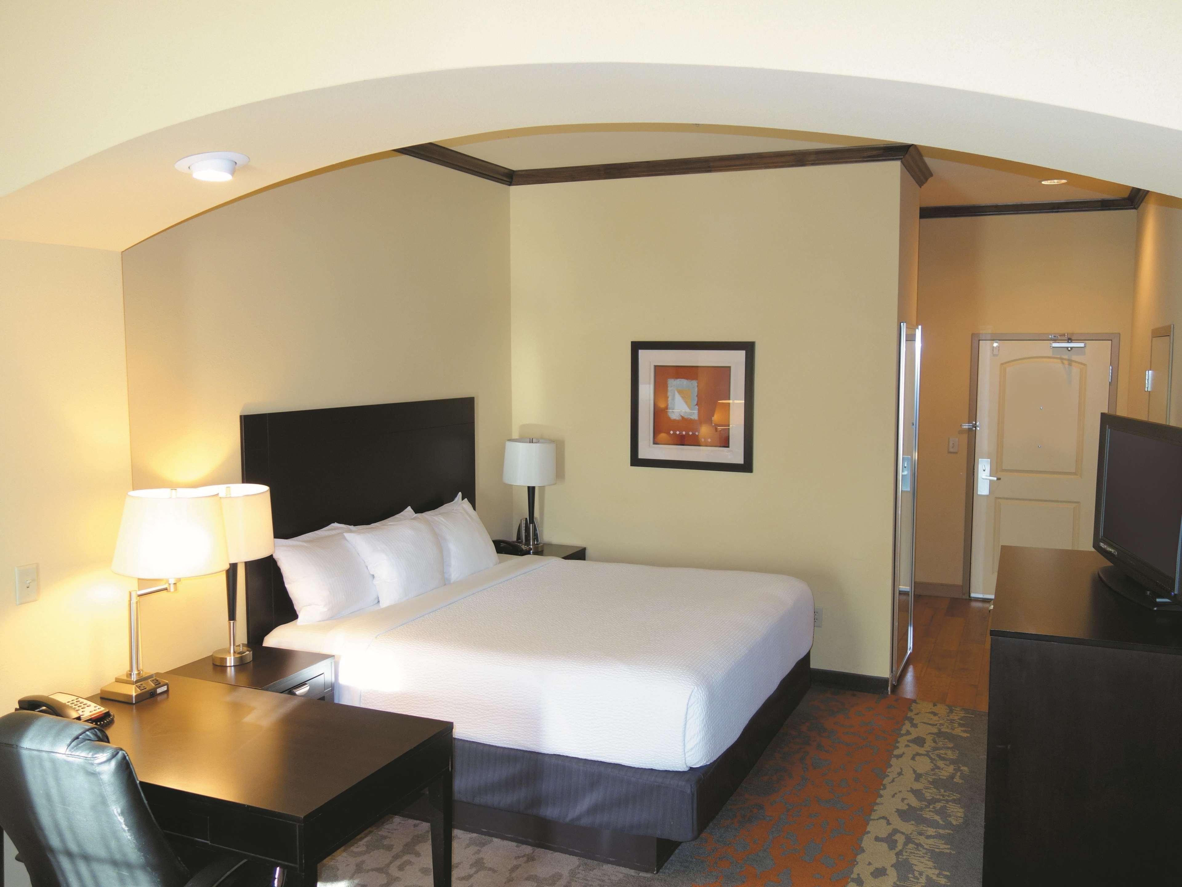 La Quinta By Wyndham Eastland Hotel Buitenkant foto