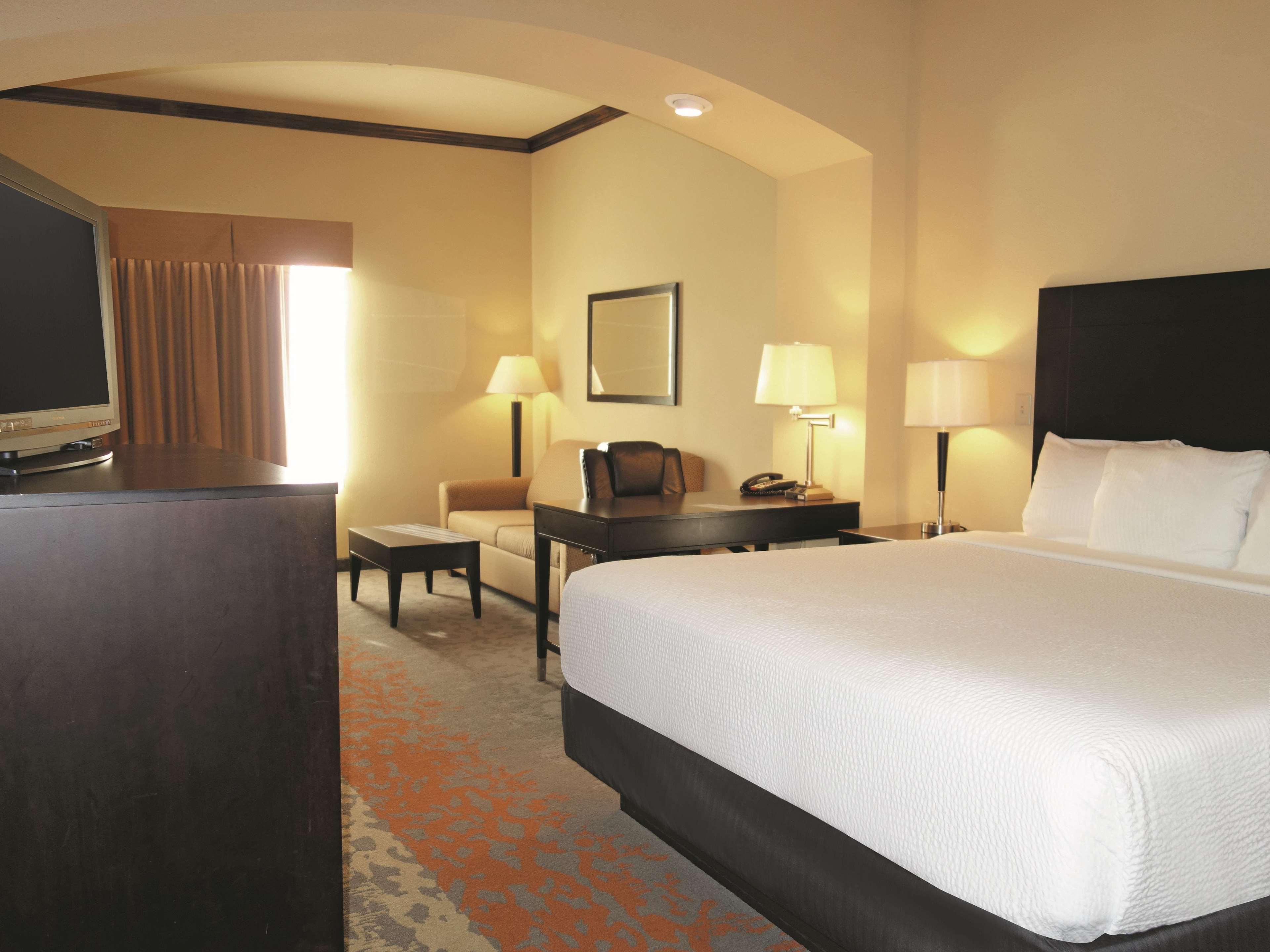 La Quinta By Wyndham Eastland Hotel Buitenkant foto